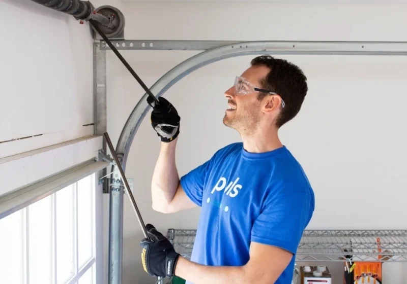 Garage Door Not Closing? 9 Faults, and Which Ones You Can Fix Yourself Zimbabwe